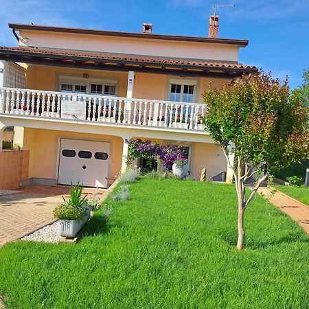 Appartamento Casa Sosici Umago Esterno foto