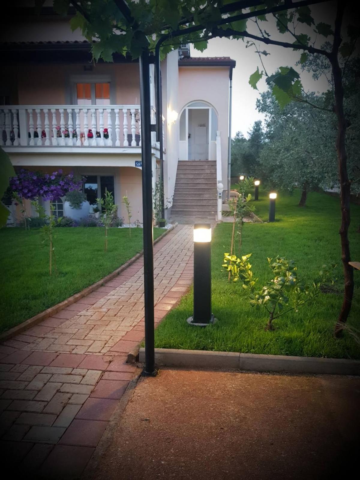 Appartamento Casa Sosici Umago Esterno foto